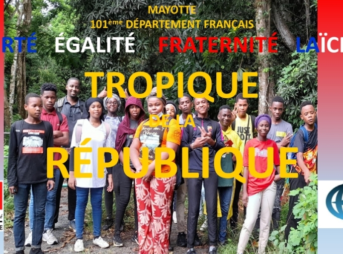 Cérémonie républicaine en l'honneur des lauréats académiques des concours scolaires nationaux